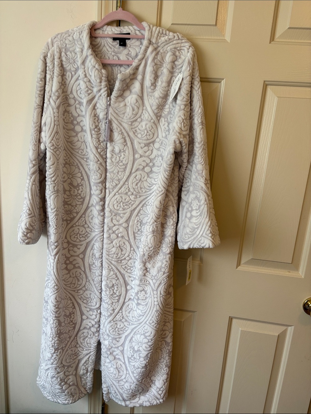 Miss Elaine Plush Paisley Zip-Front Robe - Light Gray